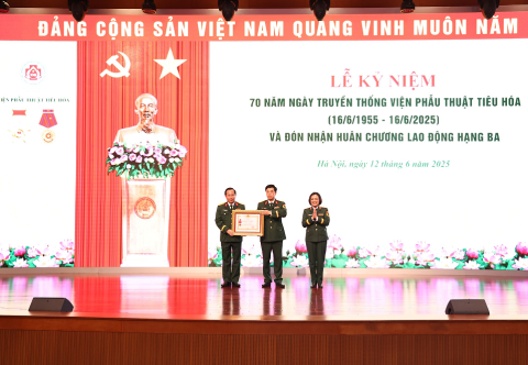 PGS.TS Nguyễn Anh Tuấn – Vinh dự đón nhận Bằng khen của Thủ tướng Chính phủ